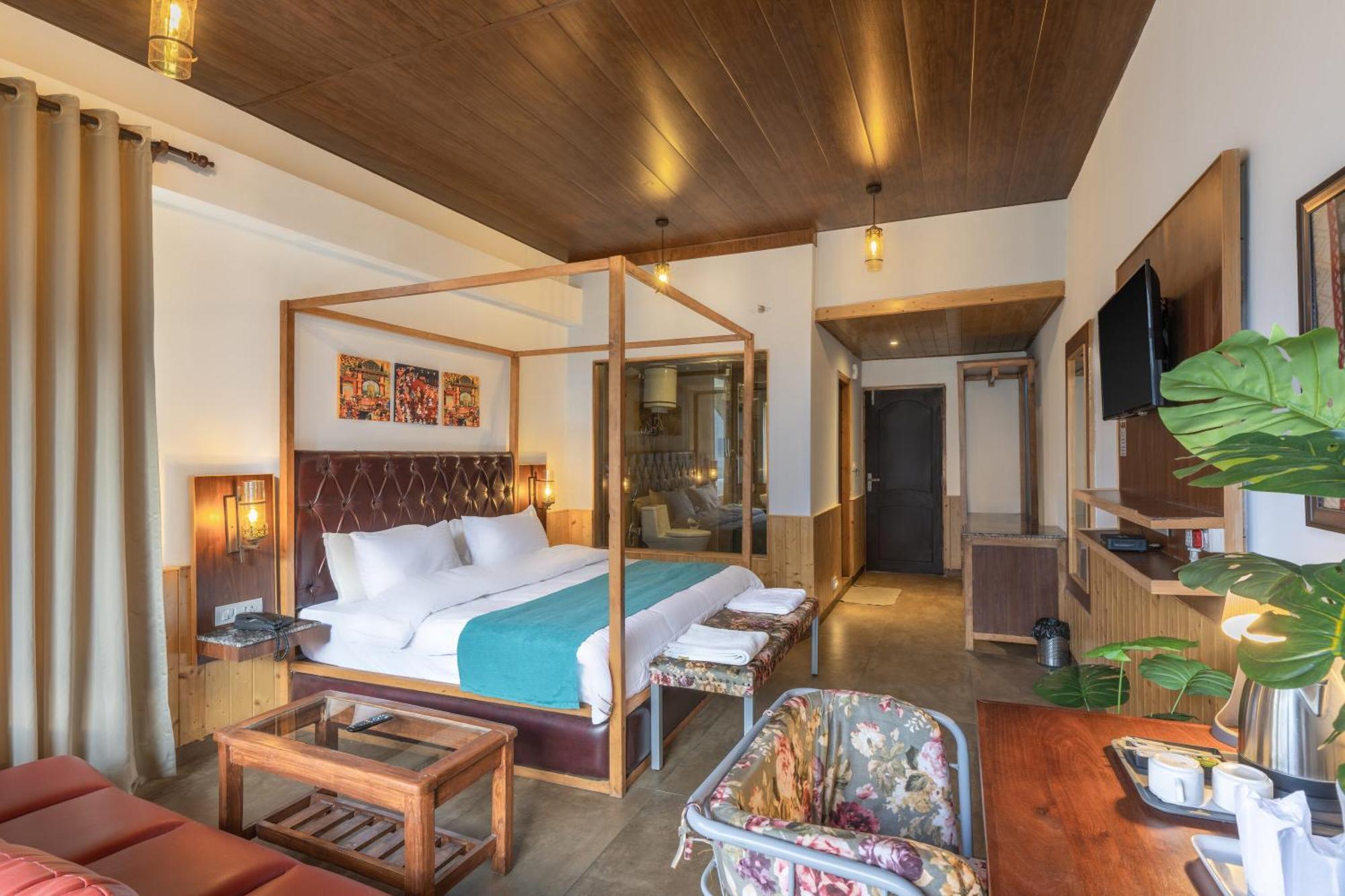 Echor Himalayan Heights Manali Hotell Exteriör bild