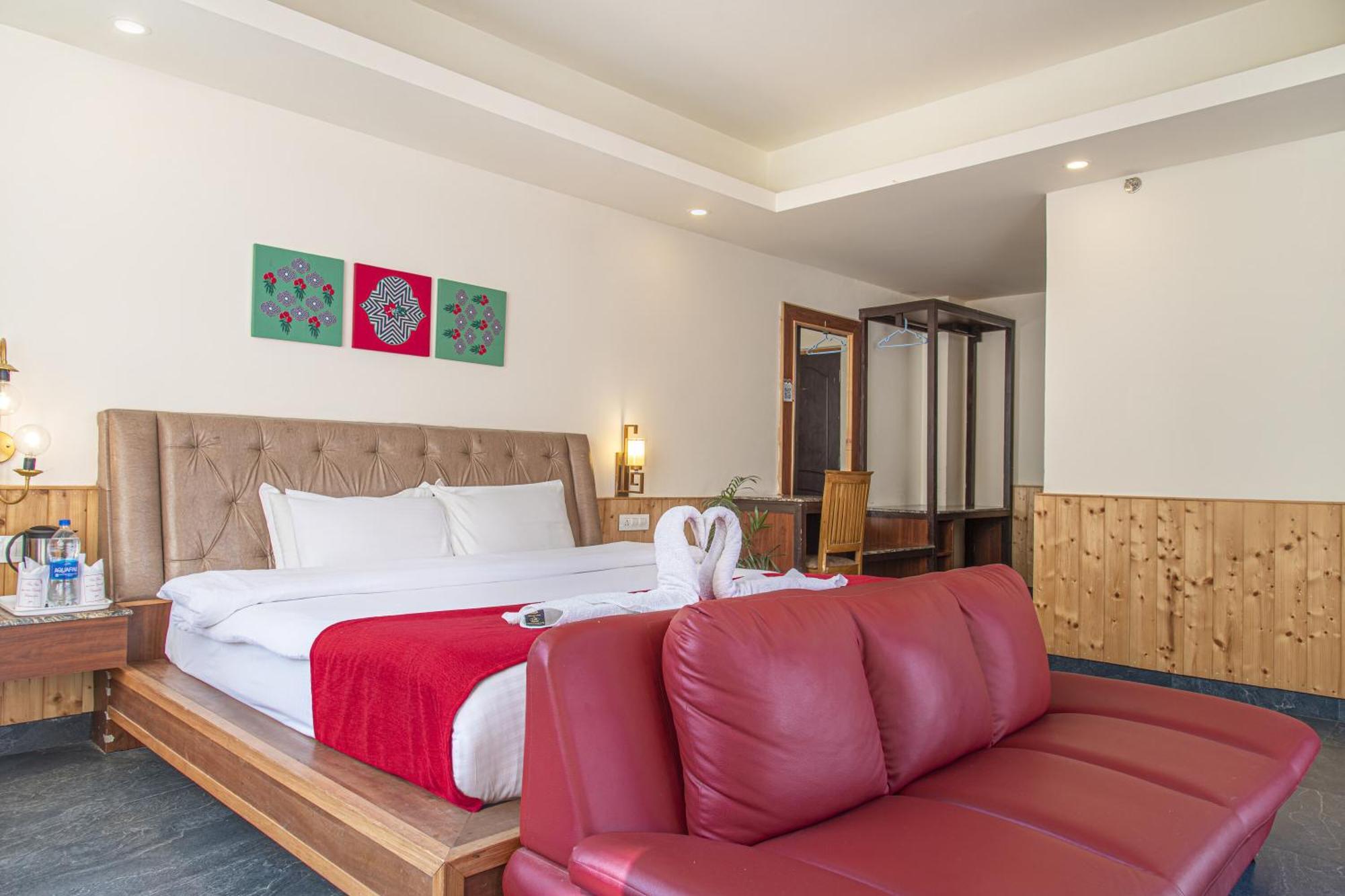 Echor Himalayan Heights Manali Hotell Exteriör bild