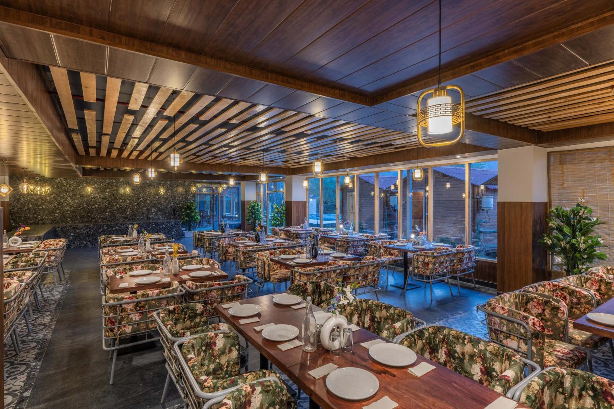 Echor Himalayan Heights Manali Hotell Exteriör bild