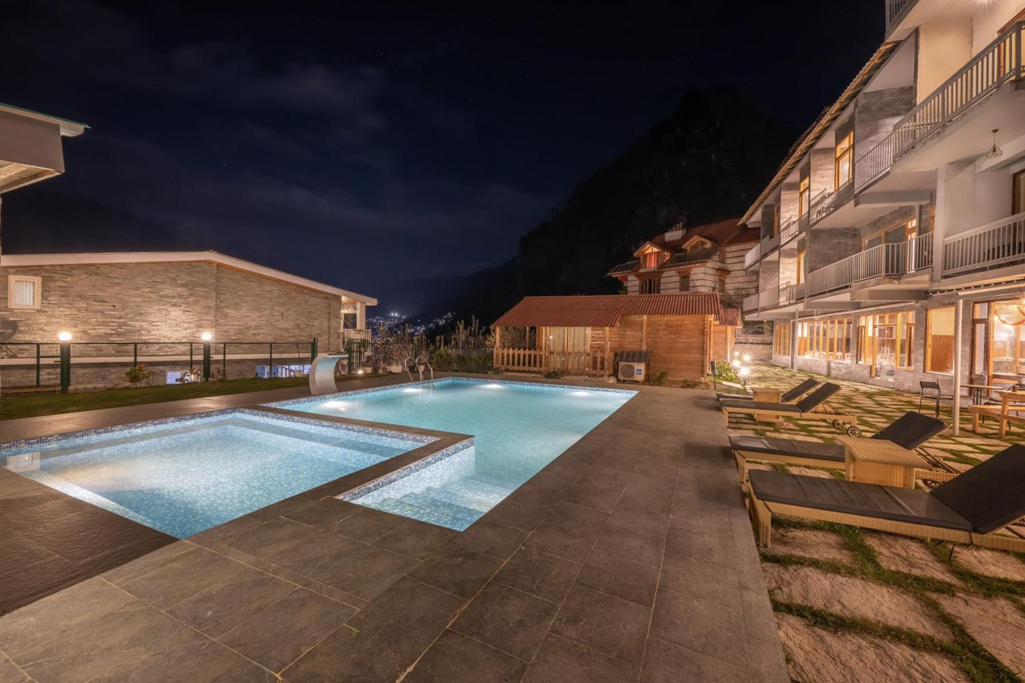 Echor Himalayan Heights Manali Hotell Exteriör bild