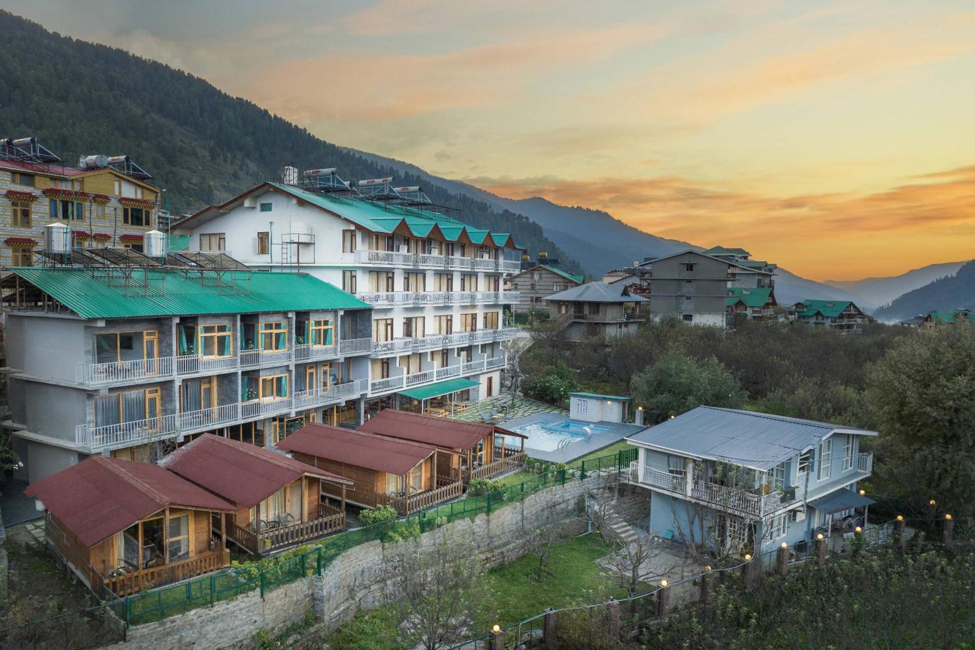 Echor Himalayan Heights Manali Hotell Exteriör bild